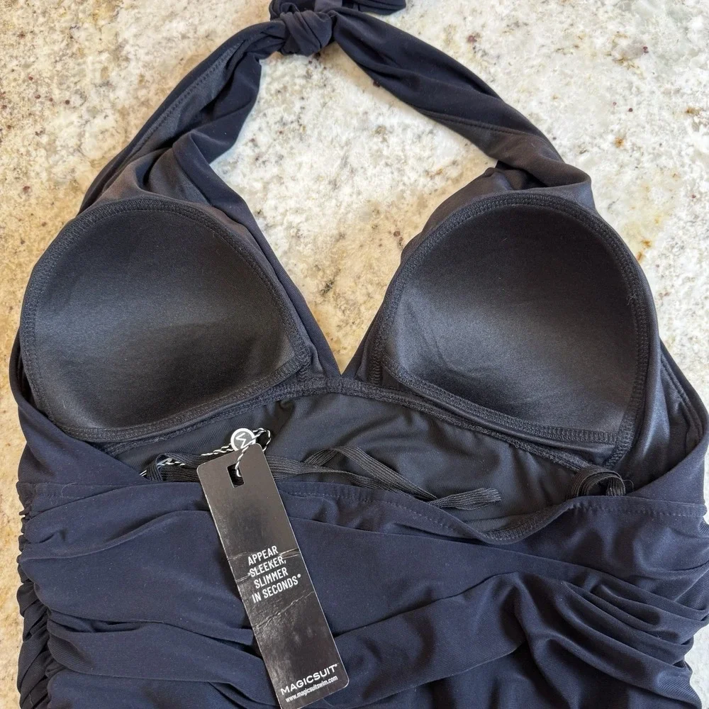 MagicSuit Swimwear Estilo Women 18 One Piece Black Ruched Halter Tummy Control